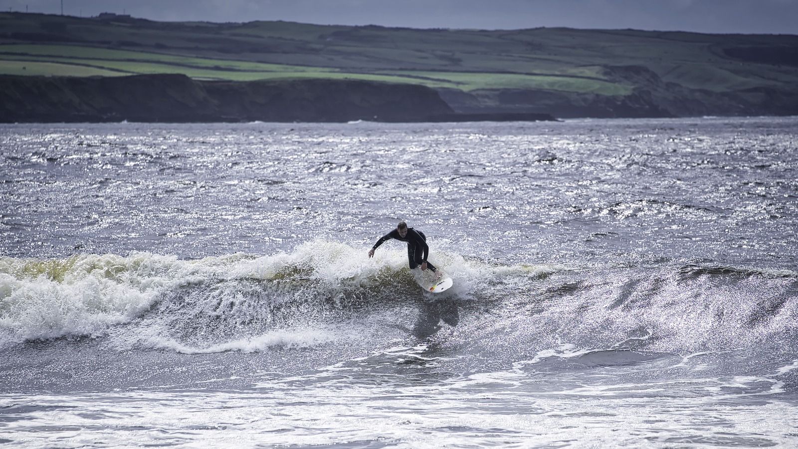 Surfing the waves, Lahinch, Co Clare_master (2)